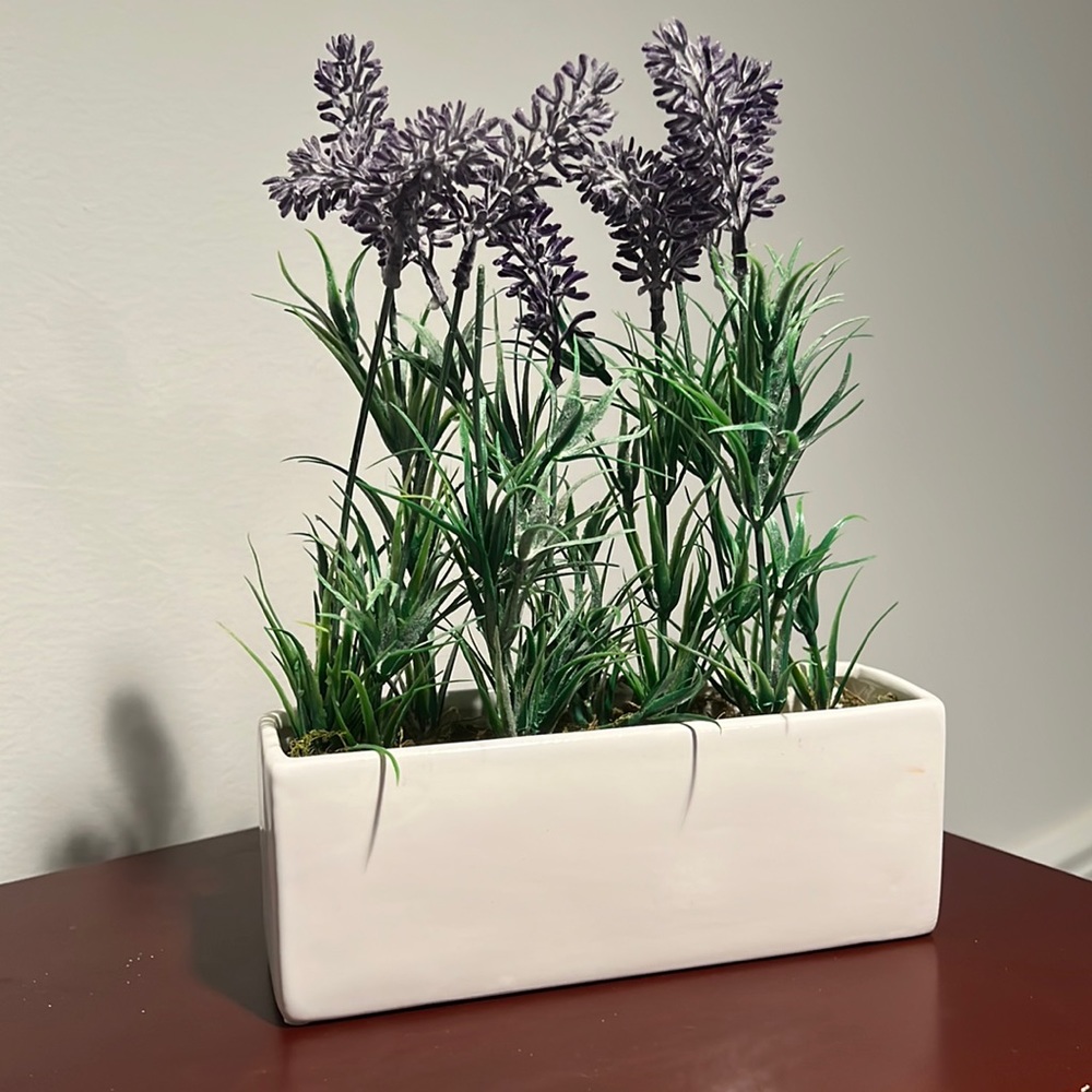 Faux Lavendar Flowers in white ceramic